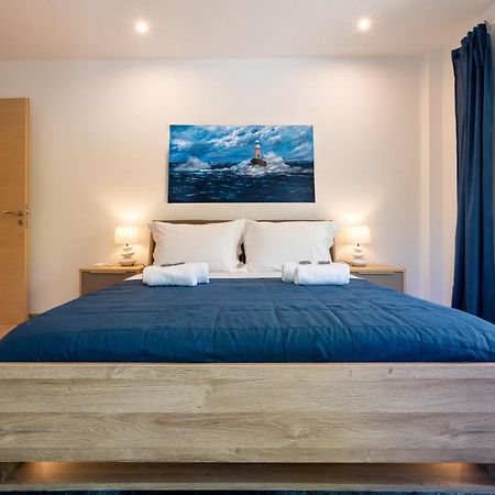 Lux 1-Bedroom Apartement Next To The Sea In Voula أثينا المظهر الخارجي الصورة